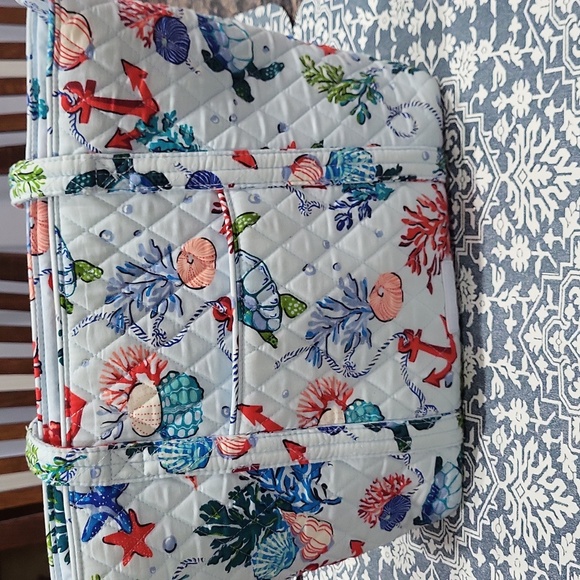 3 Vera Bradley Crossbody bags - Picture 10 of 10